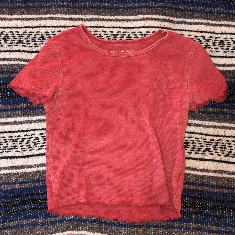 American Eagle crop top tee